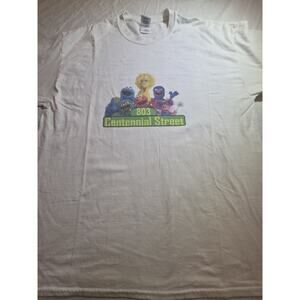 Sesame Street White Size Xl 803 Centennial Street Gildan Men's Short Sleeve